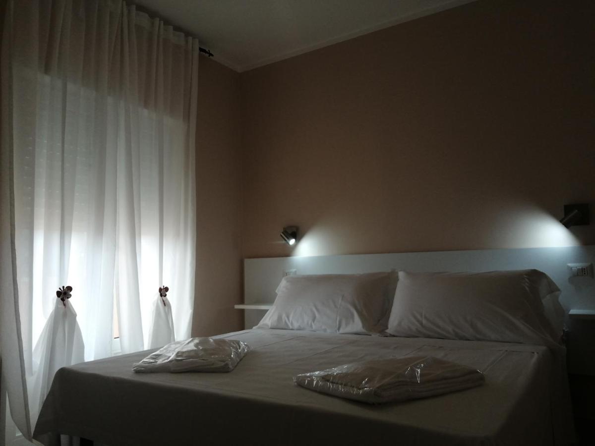 Villa Laura Residence Hotel Apartments & Studios Ascea Exteriér fotografie
