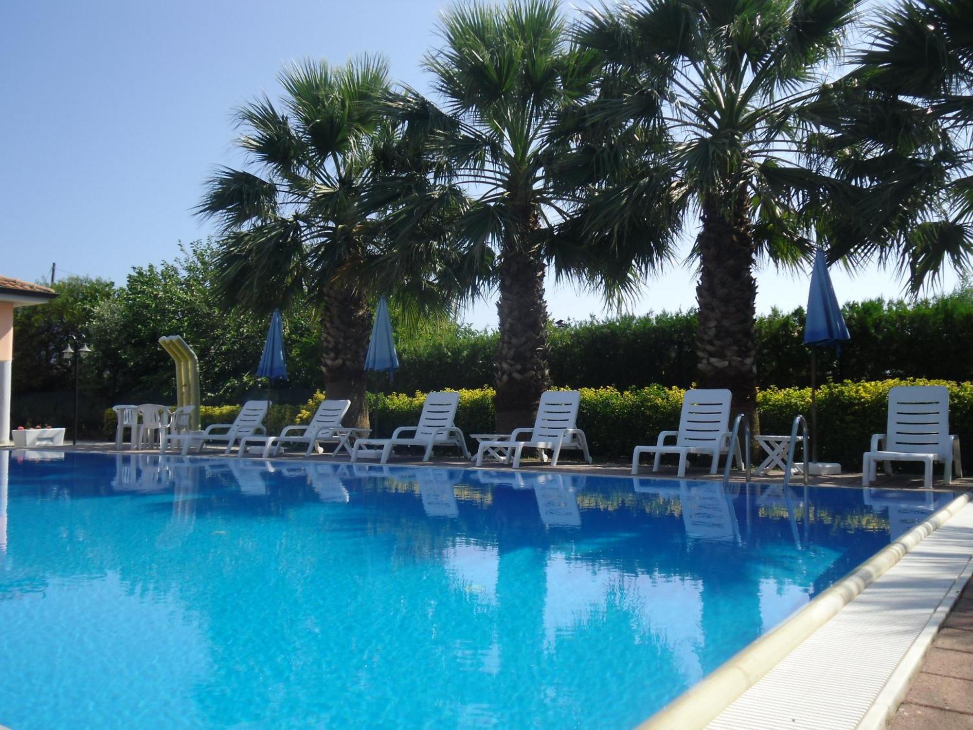 Villa Laura Residence Hotel Apartments & Studios Ascea Exteriér fotografie
