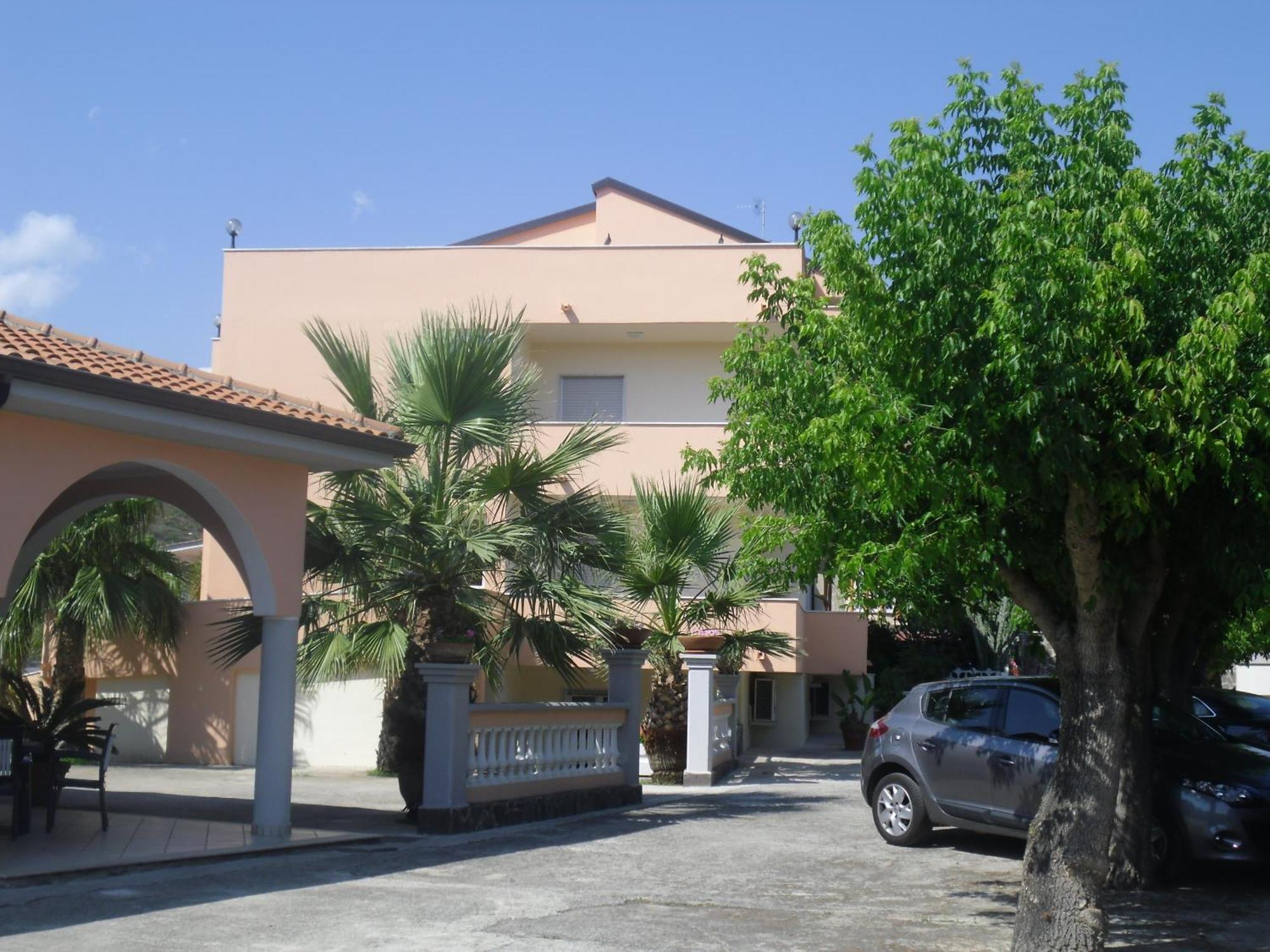 Villa Laura Residence Hotel Apartments & Studios Ascea Exteriér fotografie